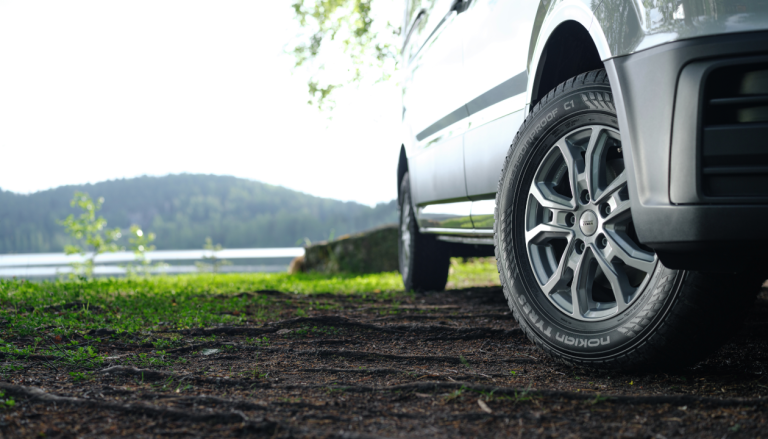 Nokian Seasonproof C1 - Rewolucja w oponach całorocznych dla samochodów dostawczych